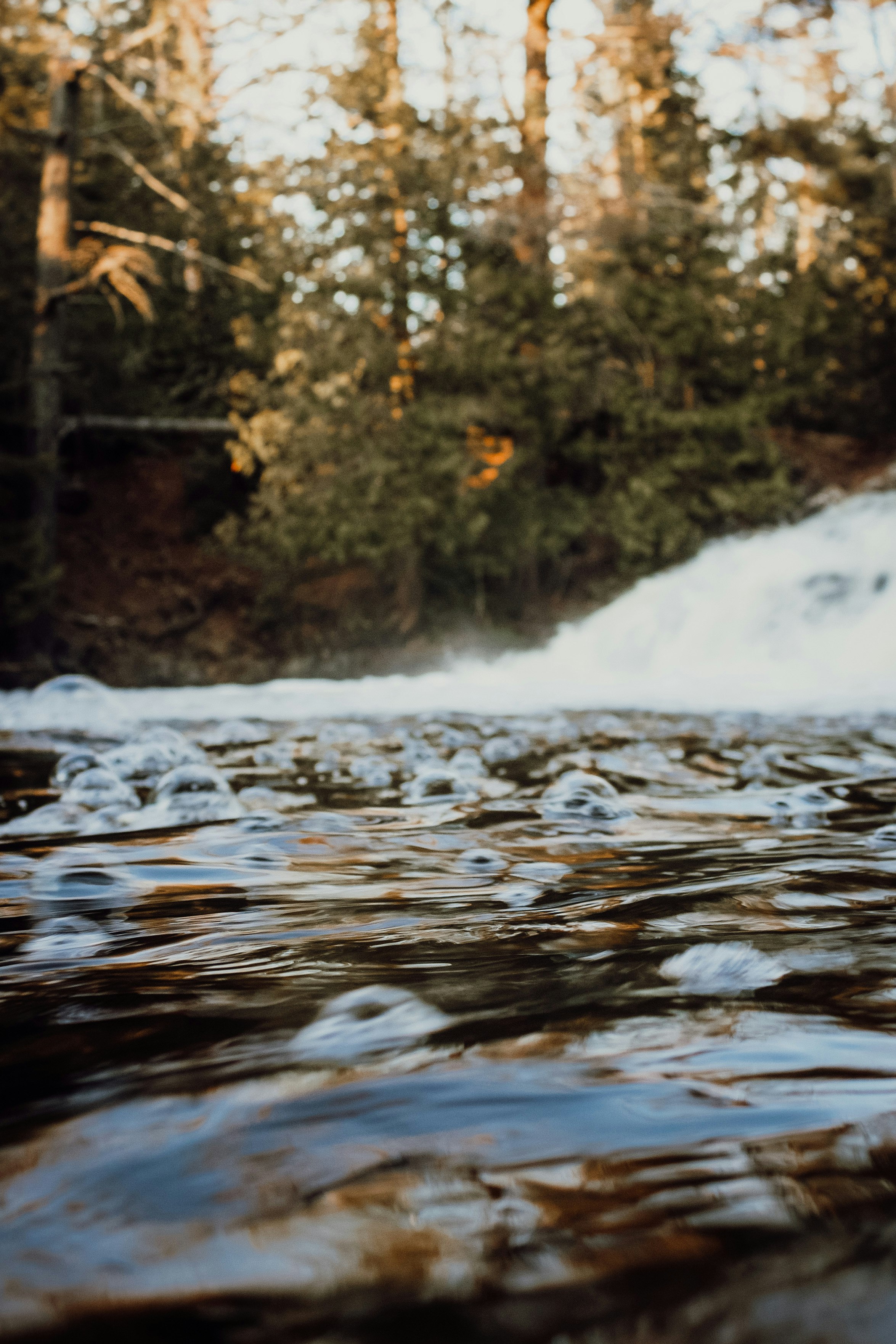 water flowing on the river